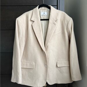 Aritzia Babaton Vogue Blazer - Wool